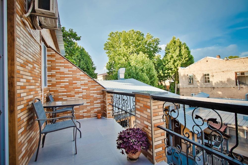 Freedom Square Apart Hotel Panoramic Room 5