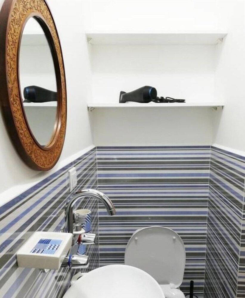 Apartment near Parliament Economy Double Room 13