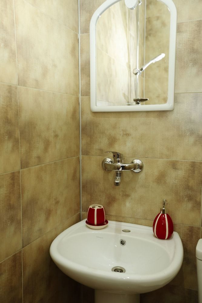 Apartment near Tbilisi Zoo Apartment 15