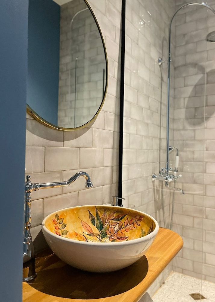 Art's Hotel Tbilisi Comfort Room 5