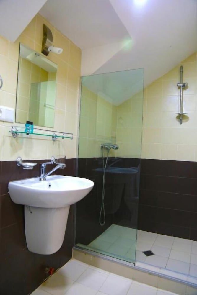 Hotel Center Economy Room 2