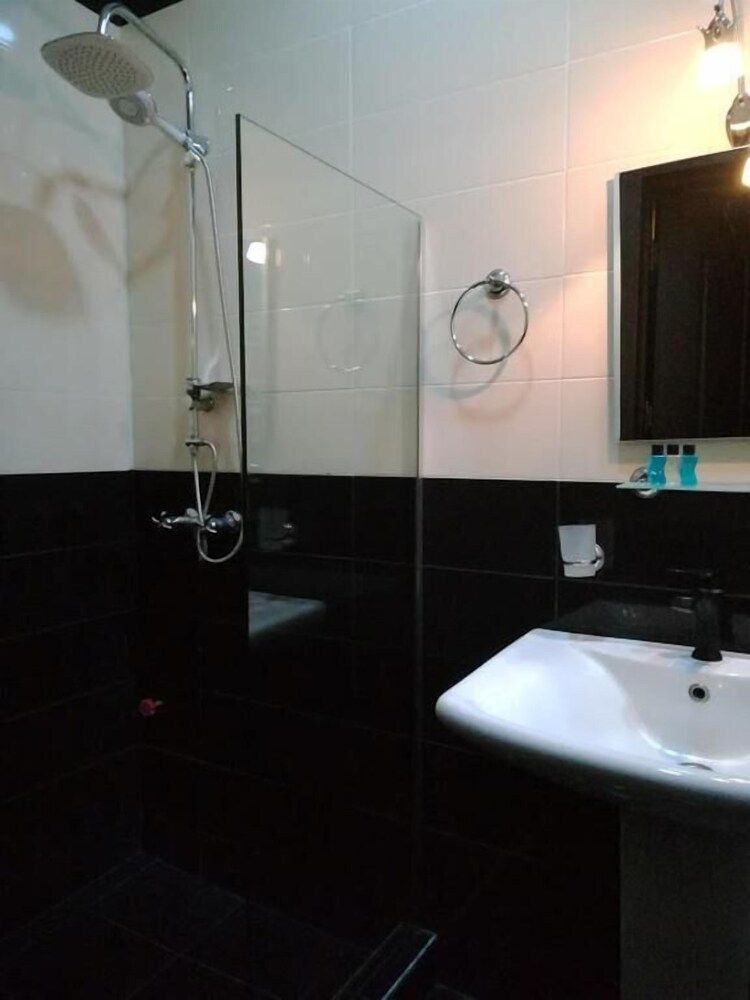 undefined Hotel Center 5