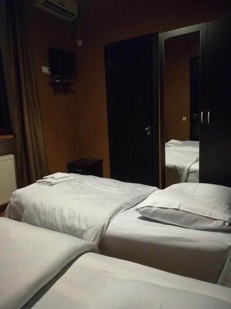 Hotel Center Economy Room