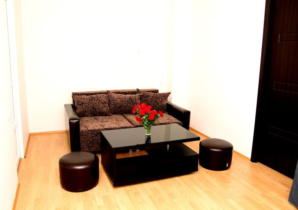 Deluxe Suite, Balcony