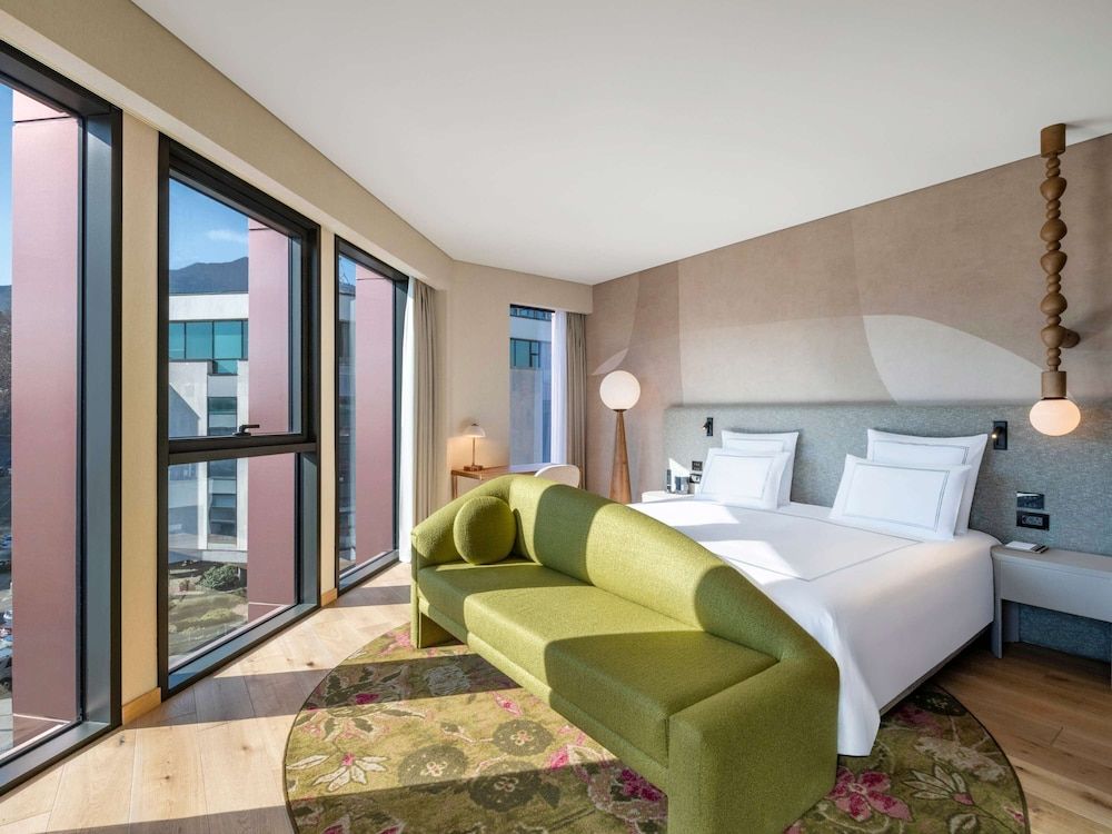 undefined Swissôtel Tbilisi 3