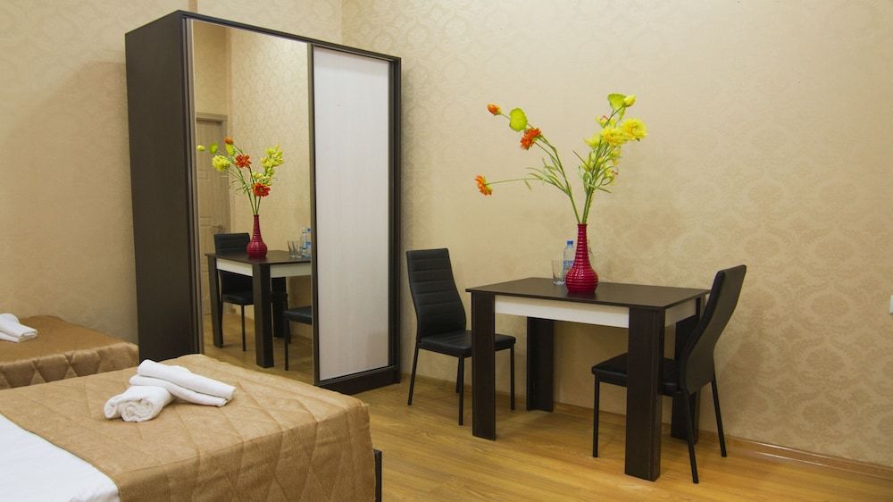 undefined Old Georgia 5