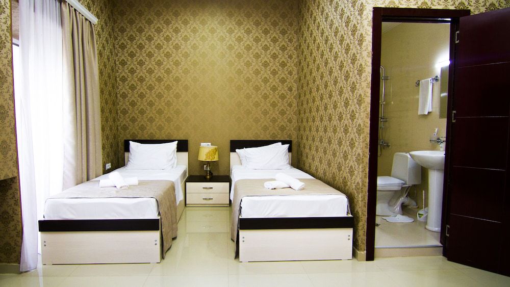 undefined Old Georgia 3