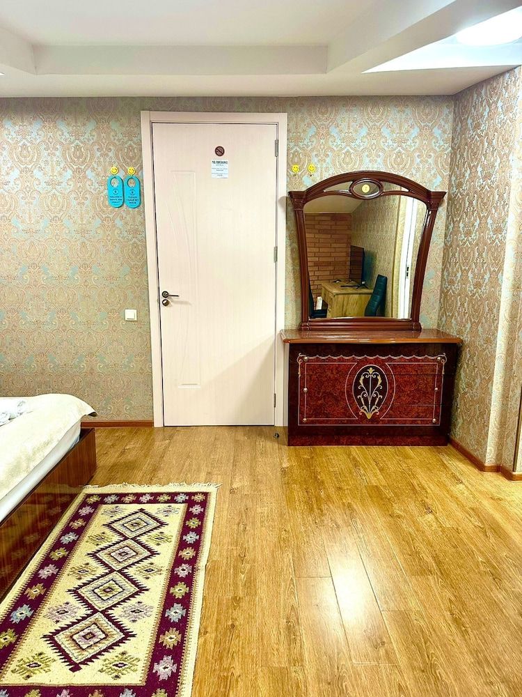 Old Georgia Classic Double Room