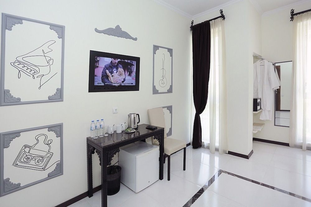 The one terrace hotel Triple Room 3