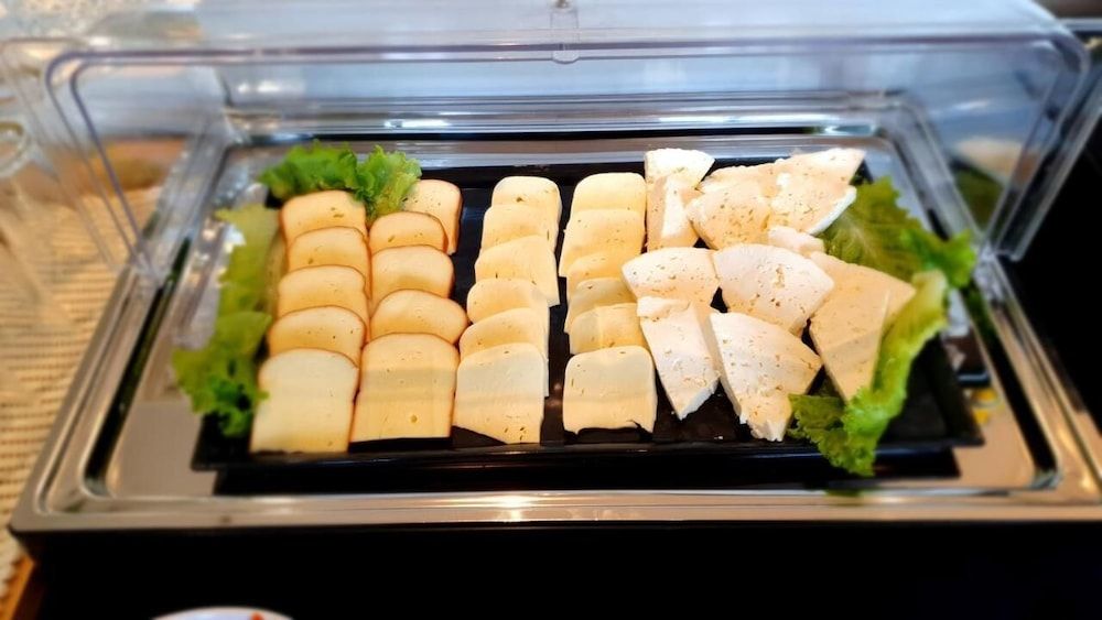 undefined Carousel Hotel 6