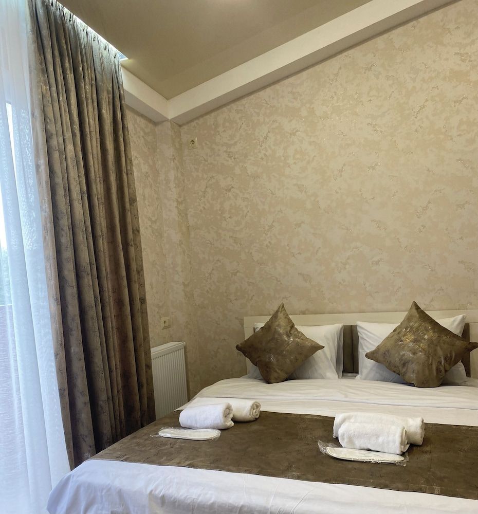 Mimino T&G Basic Double Room 20