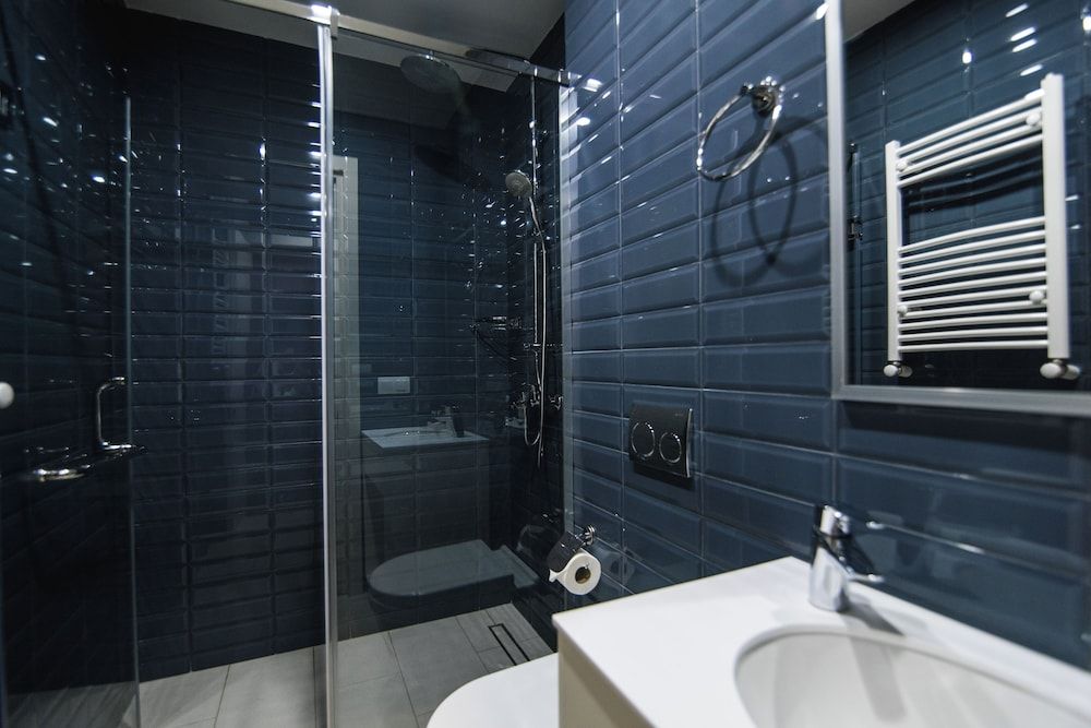 Makmani Hotel Standard Double Room 4