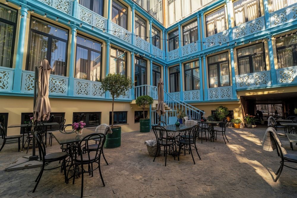 undefined Makmani Hotel 10