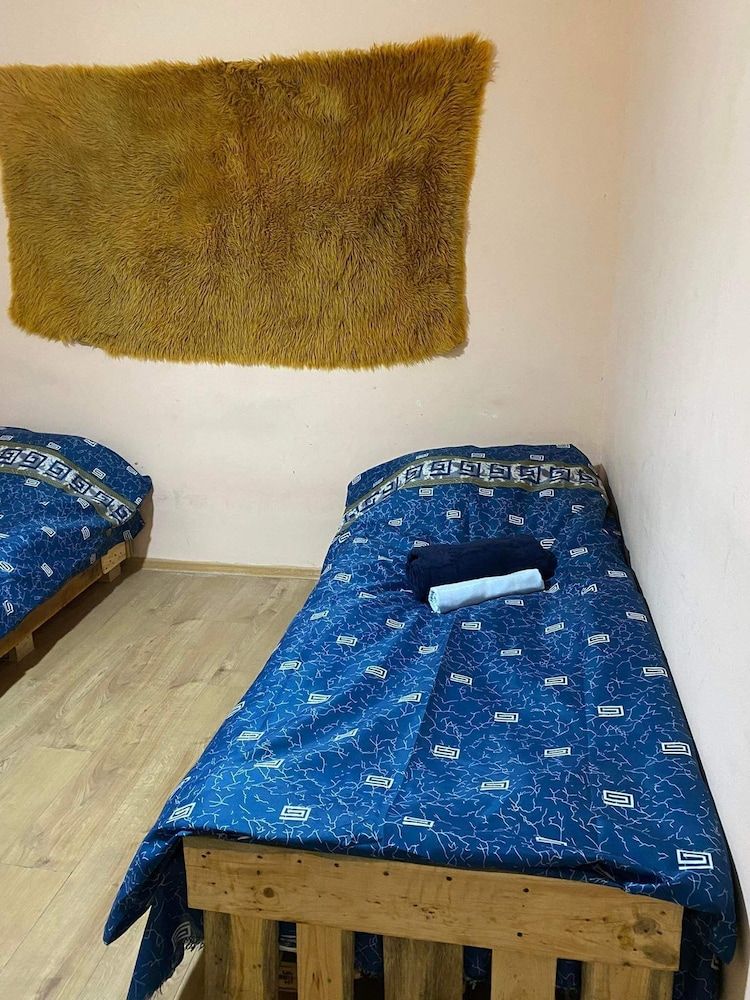 undefined Guest house in mtawminda 3