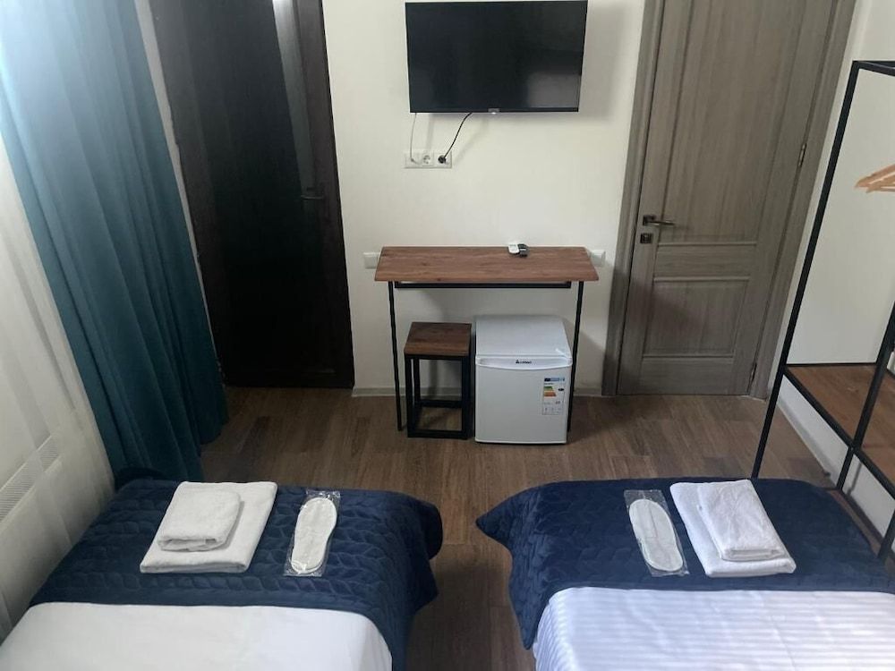 undefined King George Boutique 10