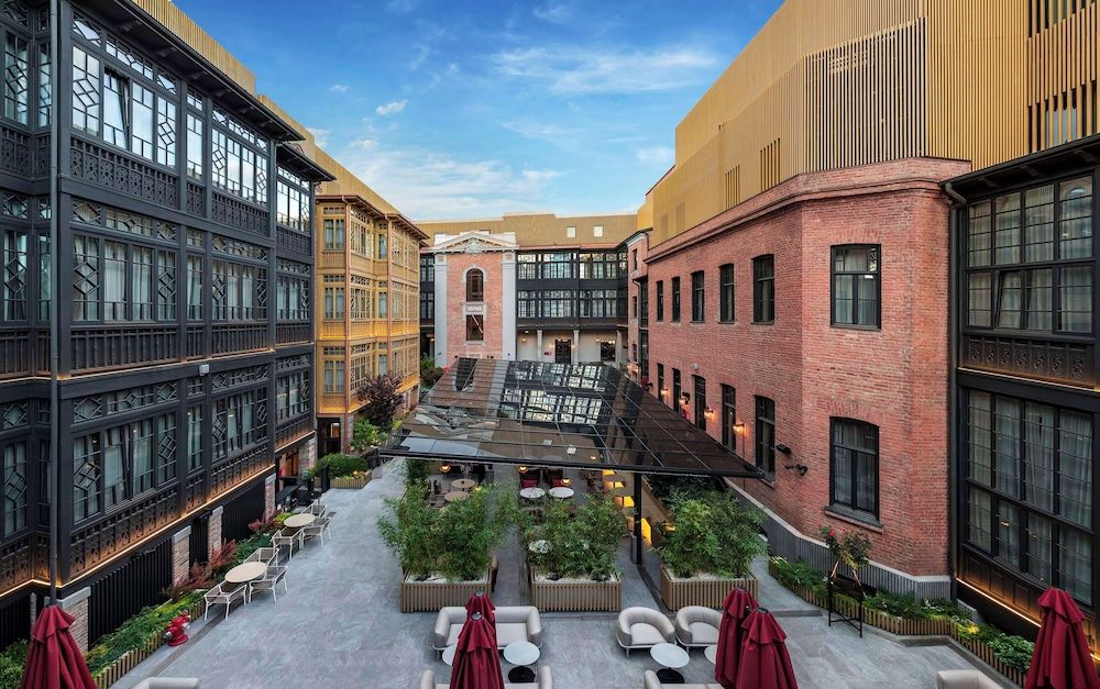 undefined Radisson Red Tbilisi 8