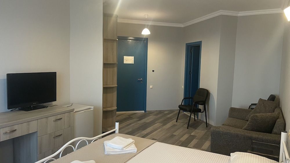 Hotel Argo Standard Double Room, Partial Sea View 3