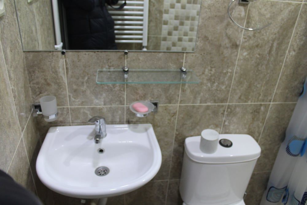 Economy Twin Room