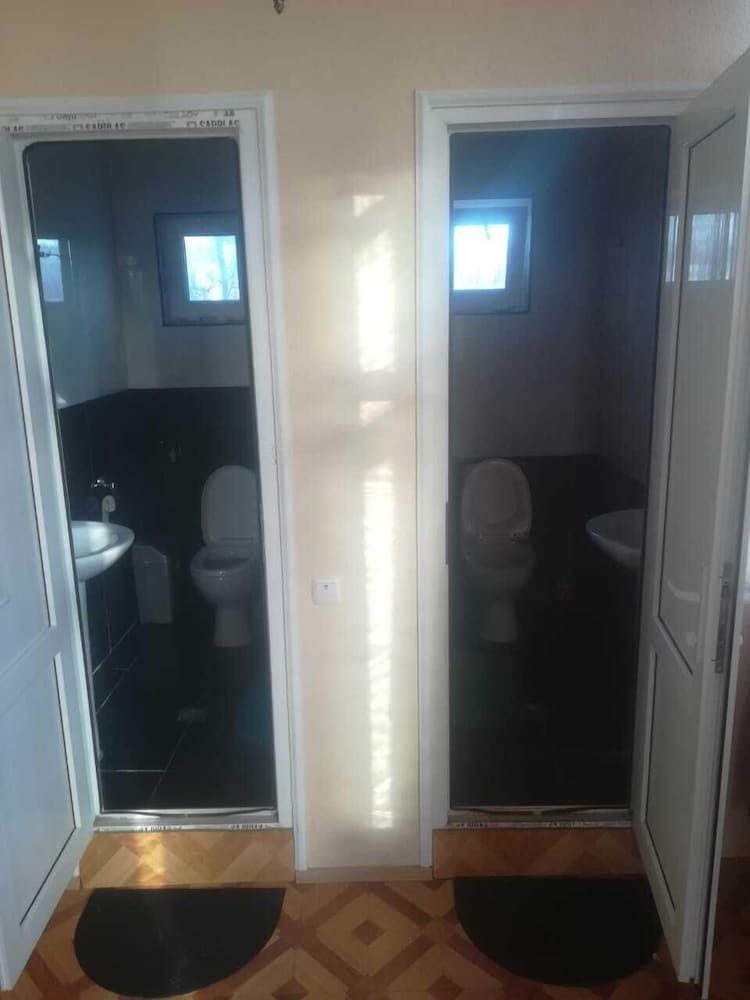 Guest House Kharabadze Family Standard Triple Room 4