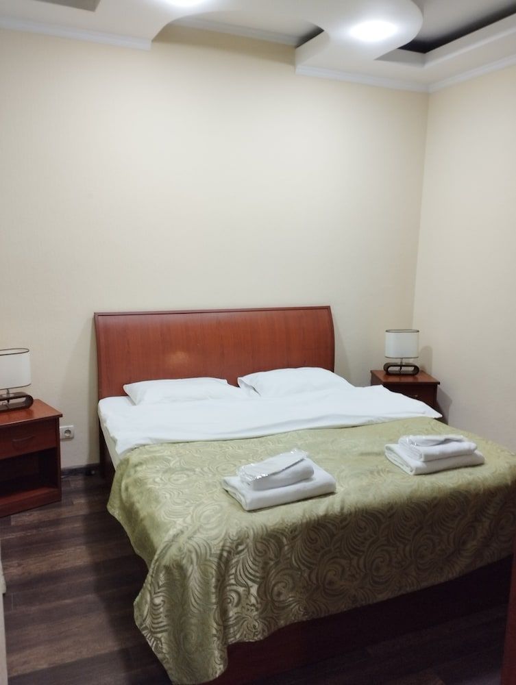 Aeetes Palace Standard Triple Room 2