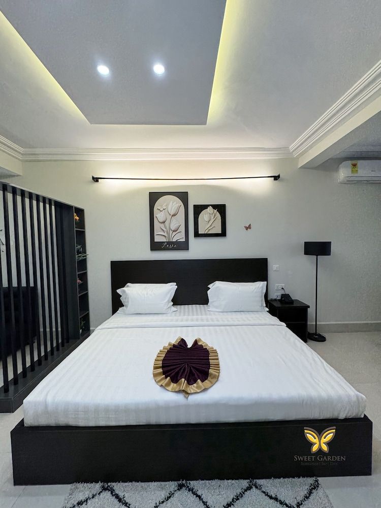 Sweet Garden Hotel Executive Double Room 2