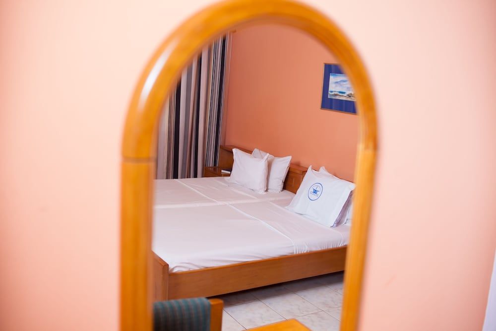 Exclusive Double or Twin Room, Terrace, Garden View