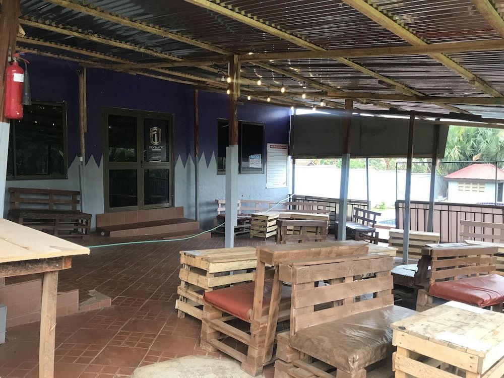 Whispers  Guest House Comfort Room 4