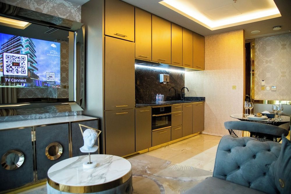 Executive Suite
