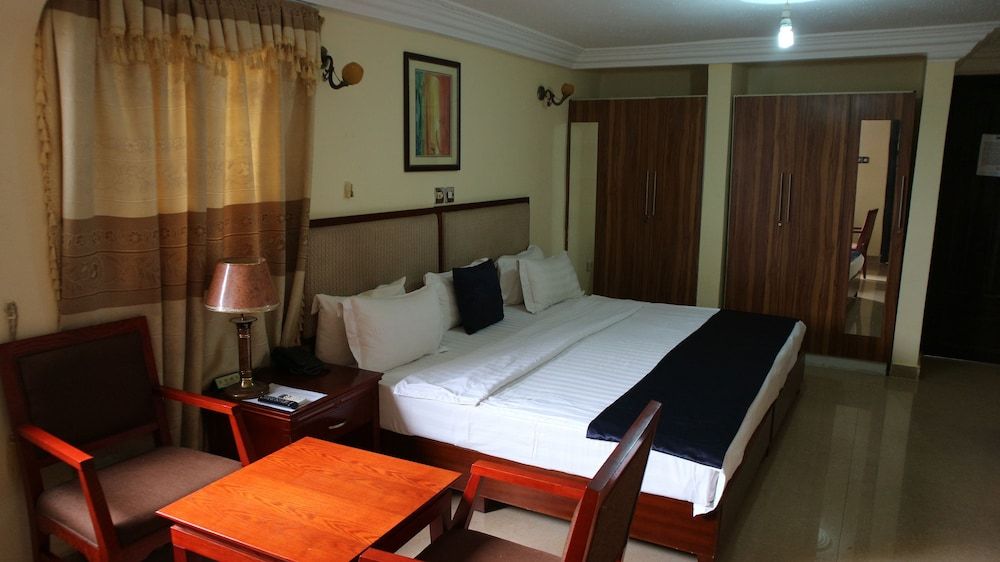 Krisview Hotel