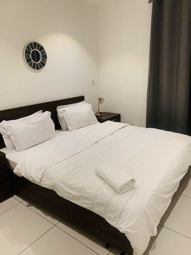 Jelly city view apartments Superior Apartment, Non Smoking, Pool View 5