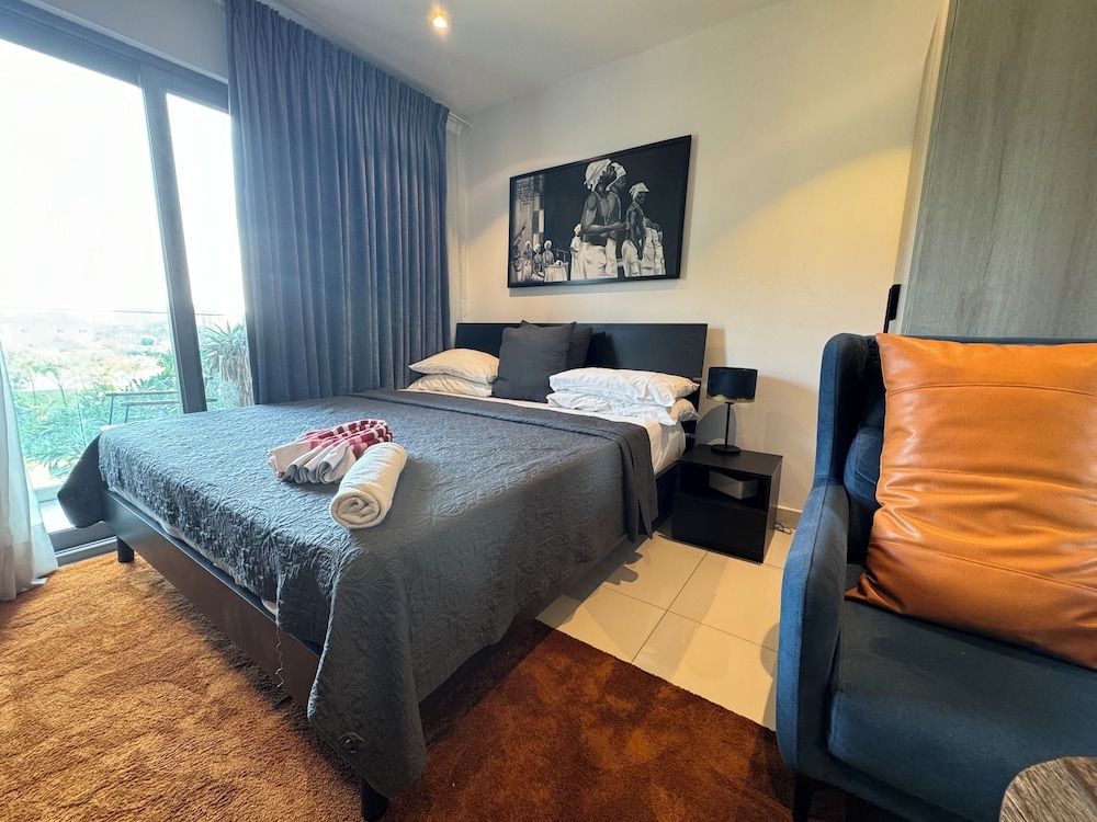 Unique Homes by Lennox Executive Studio, 1 Queen Bed 33