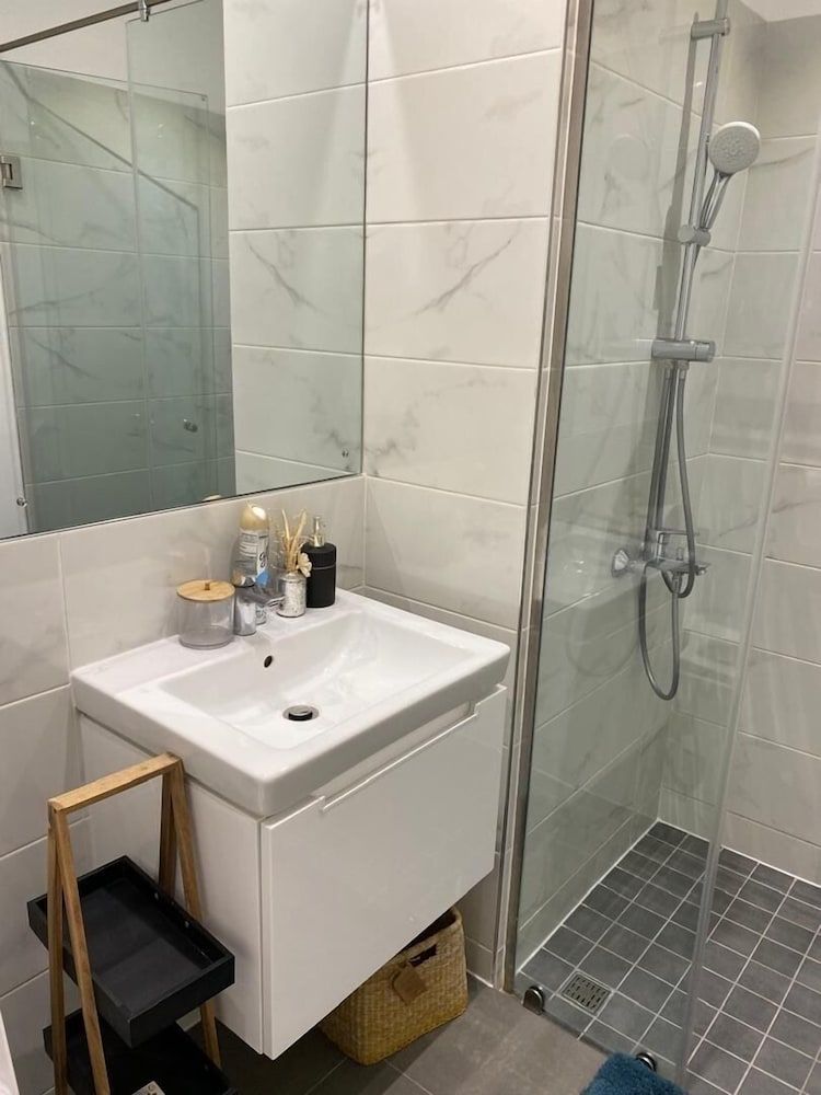 Unique Homes by Lennox Executive Studio, 1 Queen Bed 61