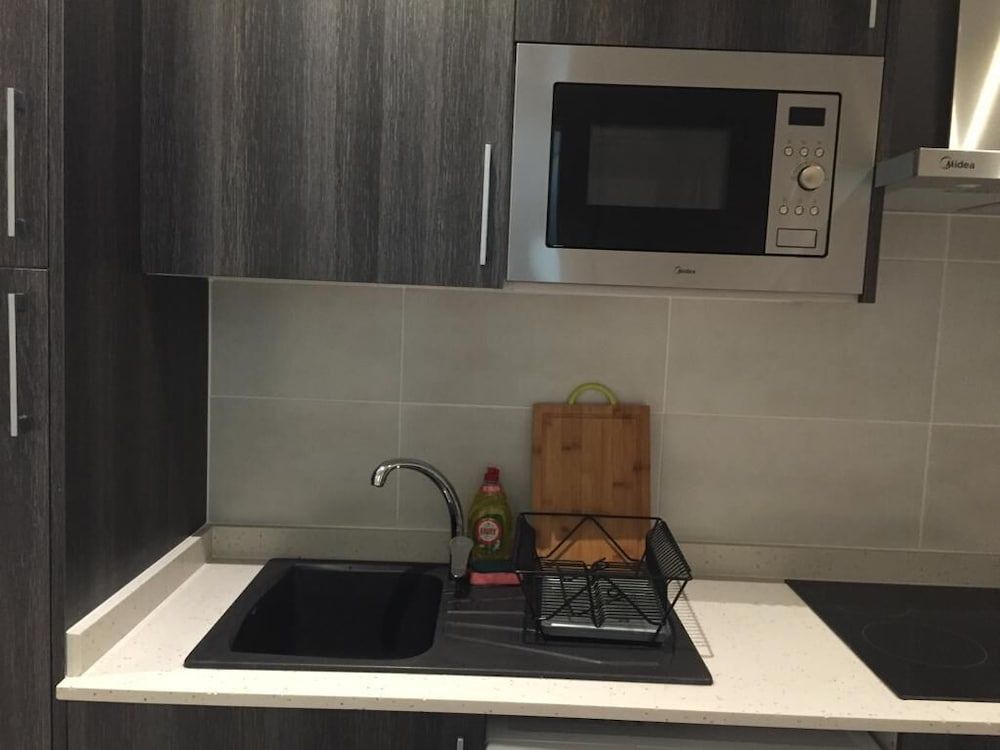 Unique Homes by Embassy Gardens Luxury Studio Suite, Courtyard View 54