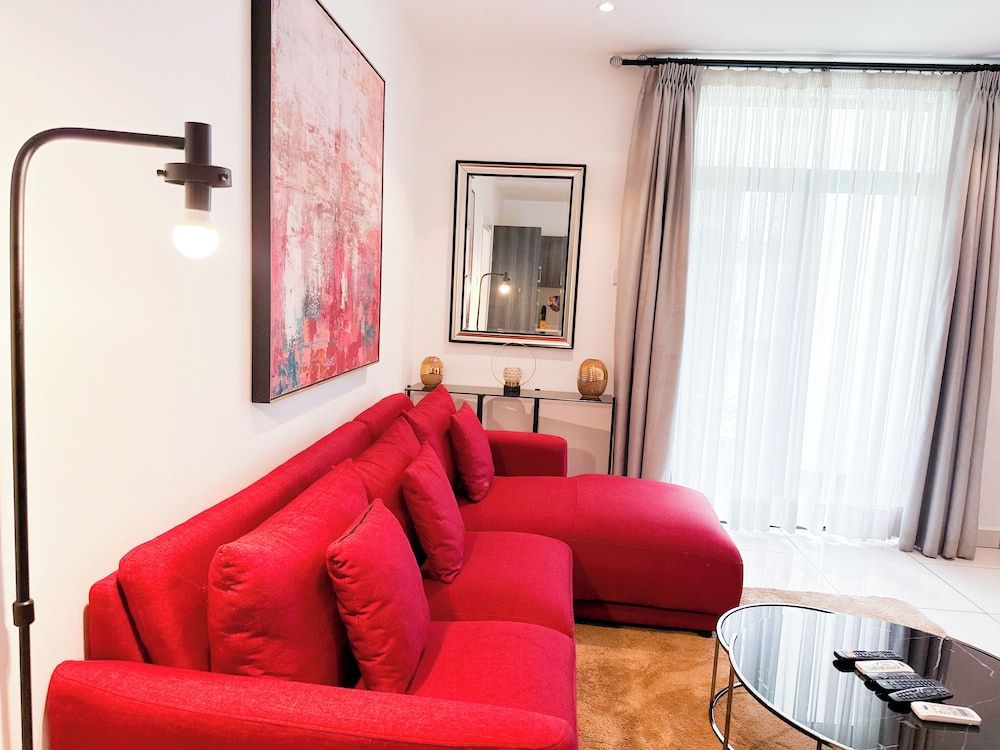 Unique Homes by Embassy Gardens Executive Apartment, 1 Queen Bed, Accessible 28