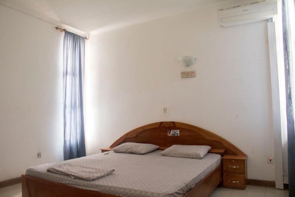 Sara's place
