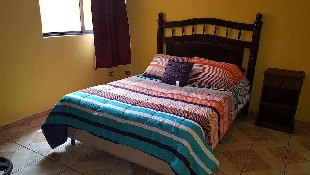 House, 3 Bedrooms, Non Smoking