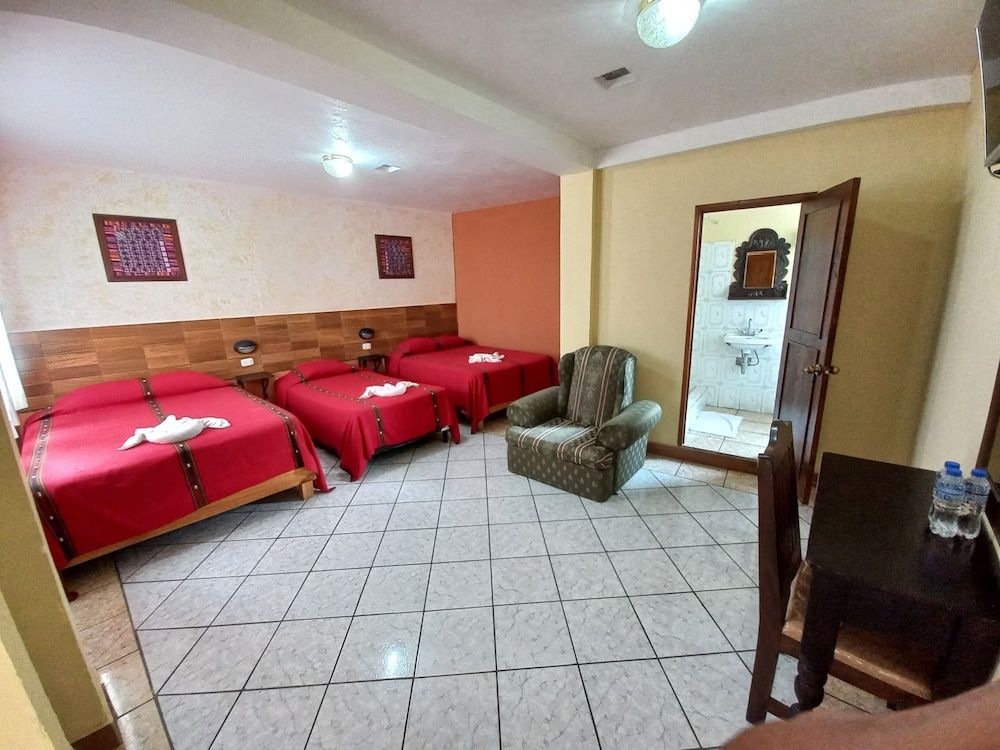 Room, Multiple Beds
