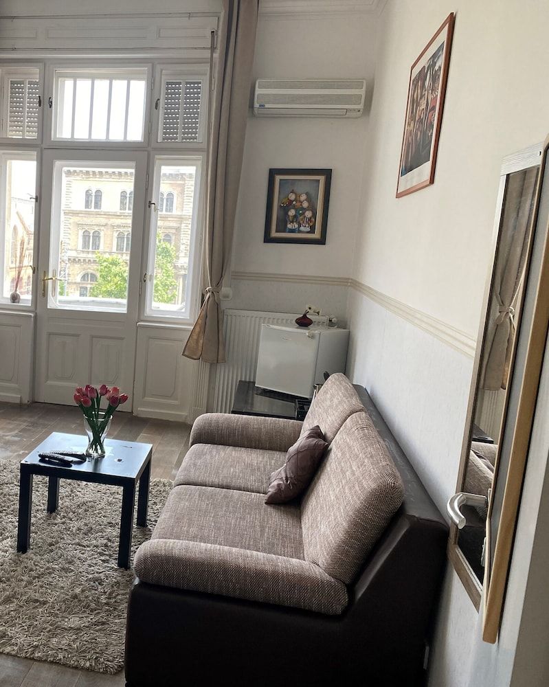 Butterfly Home Danube Superior Double or Twin Room, River View 13