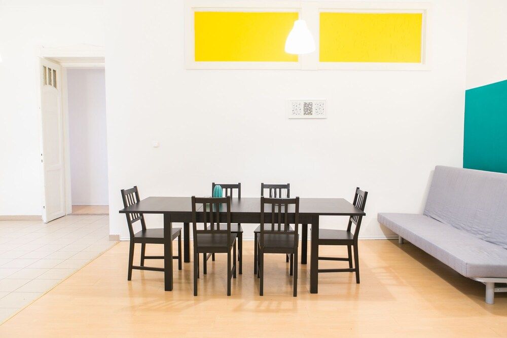 Fullhouse Ernesto III City Apartment, 5 Bedrooms 22