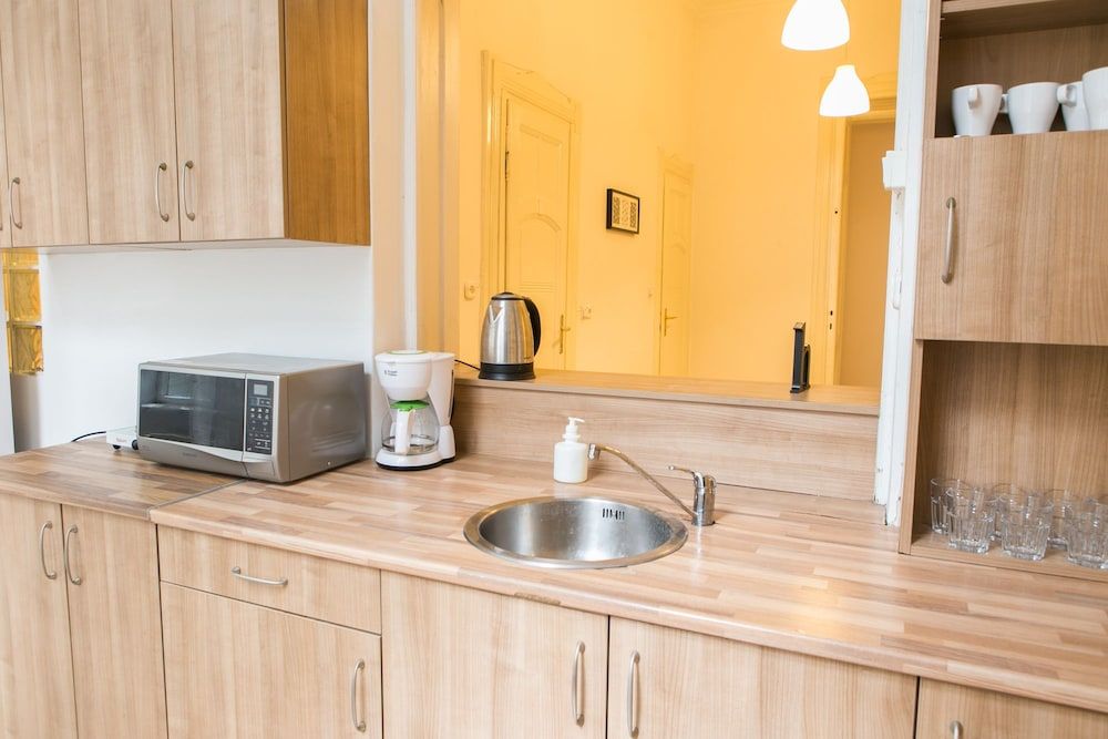 Fullhouse Ernesto III City Apartment, 5 Bedrooms 24