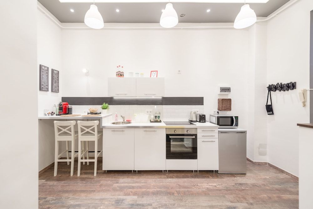 undefined Venus Apartments - Almassy Park 3