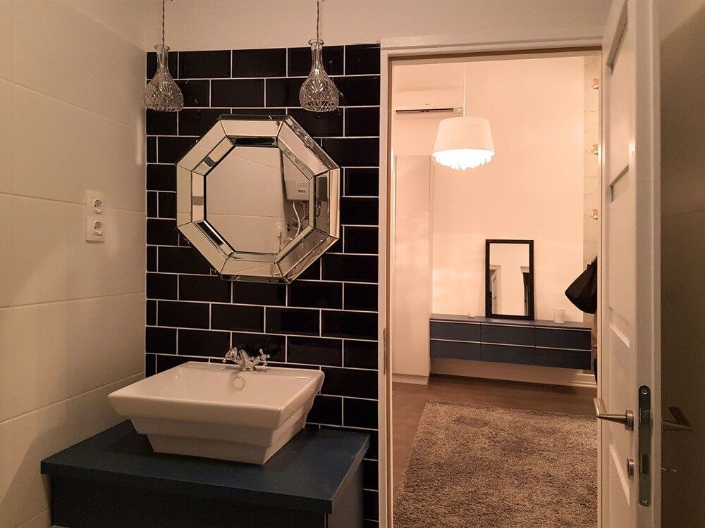 Sunset Central Apartment City Apartment, Accessible, Courtyard View 5