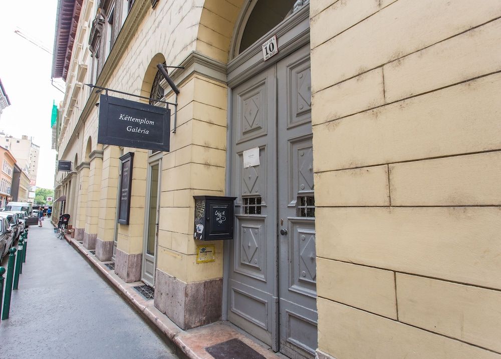 undefined Yo Pauley 2