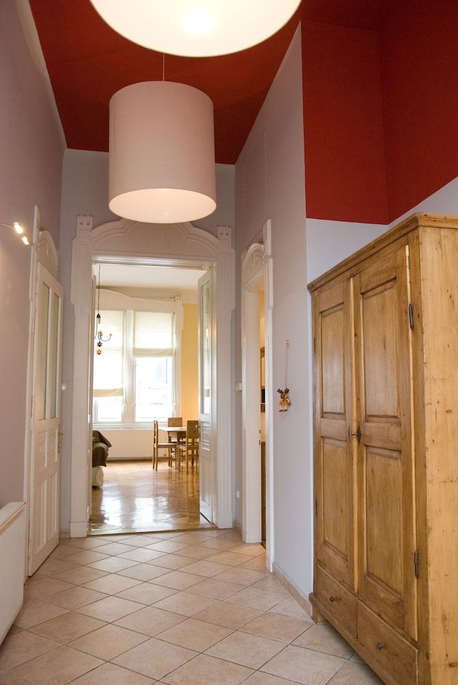 Opera Theater Apartment Family Apartment 36