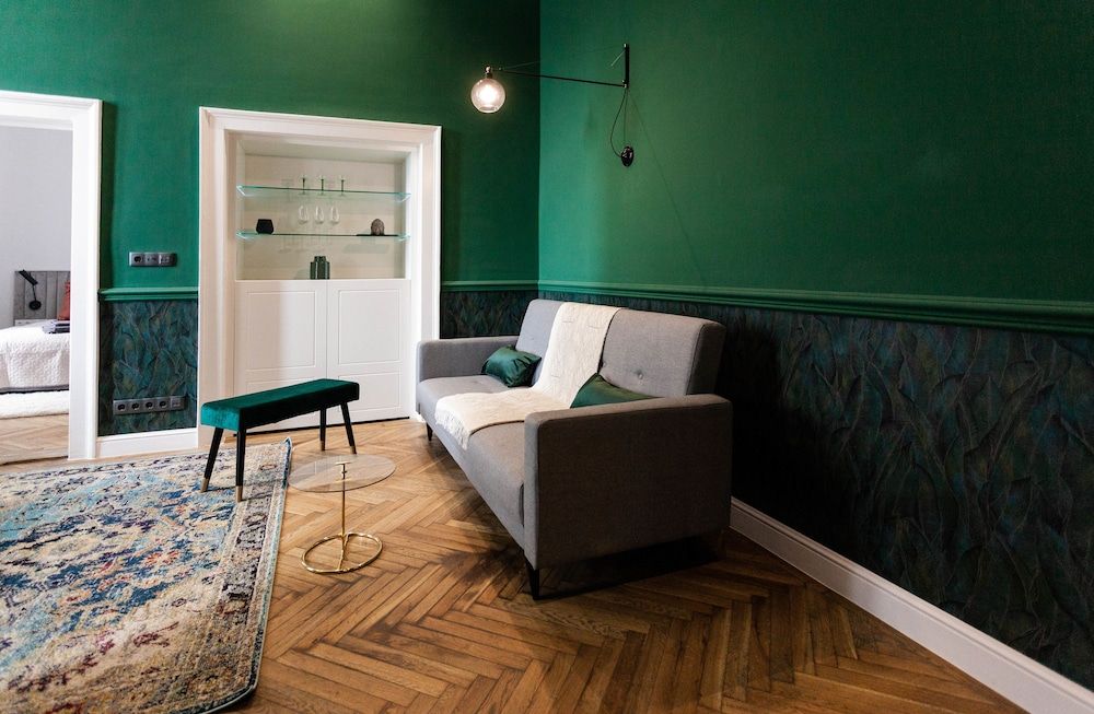 undefined Luxury Central Apartment