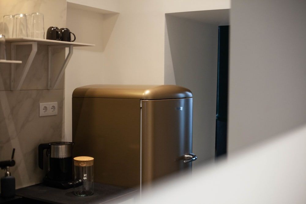 undefined Luxury Central Apartment 8