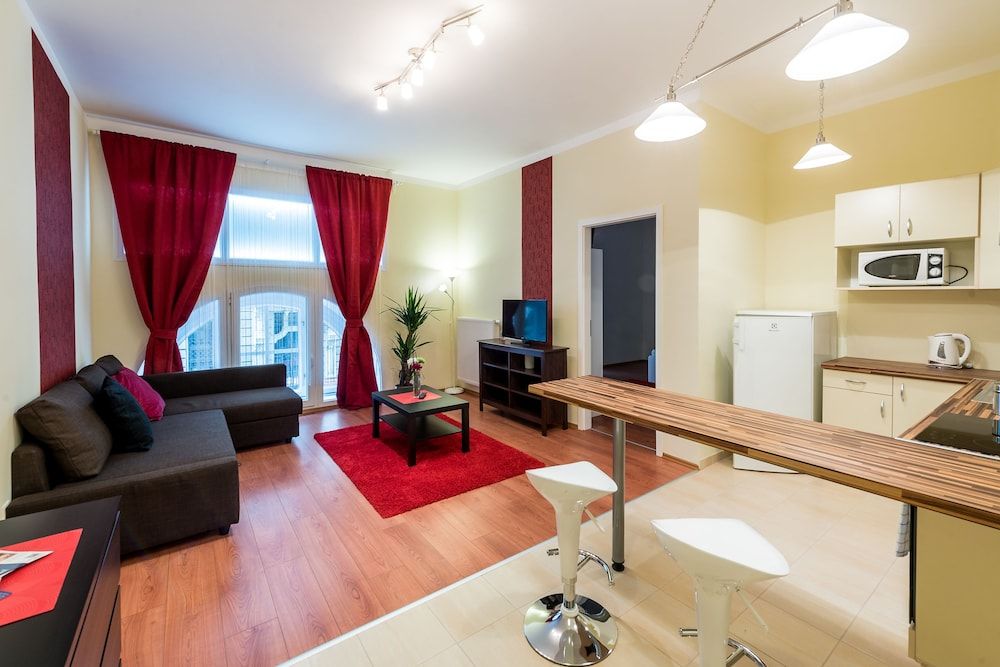 Exclusive Budapest Residence Apartment, City View 6