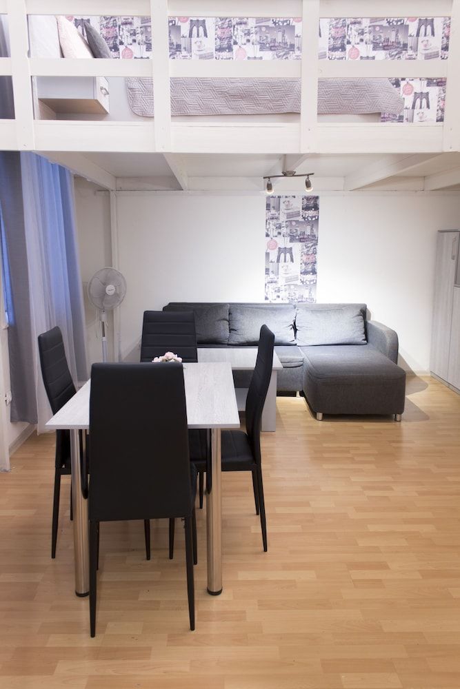 undefined Lisa Apartment 9