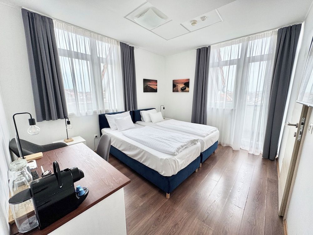 Rooftop City Residence Deluxe Double or Twin Room 23