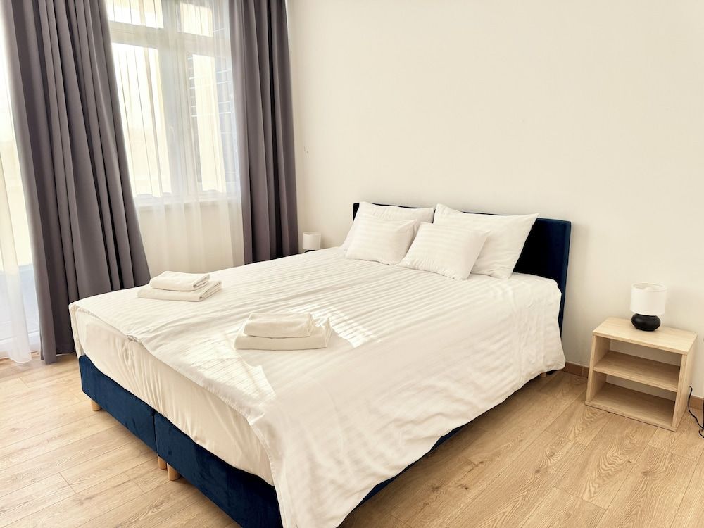 Rooftop City Residence Standard Room 4